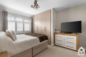 Photo 8- click for photo gallery